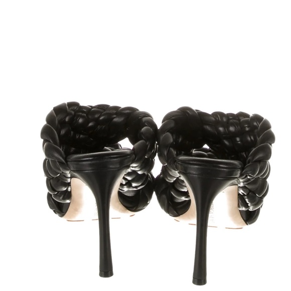 Bottega Veneta “curve” sandal in black size 38.5 NWT - Picture 6 of 12